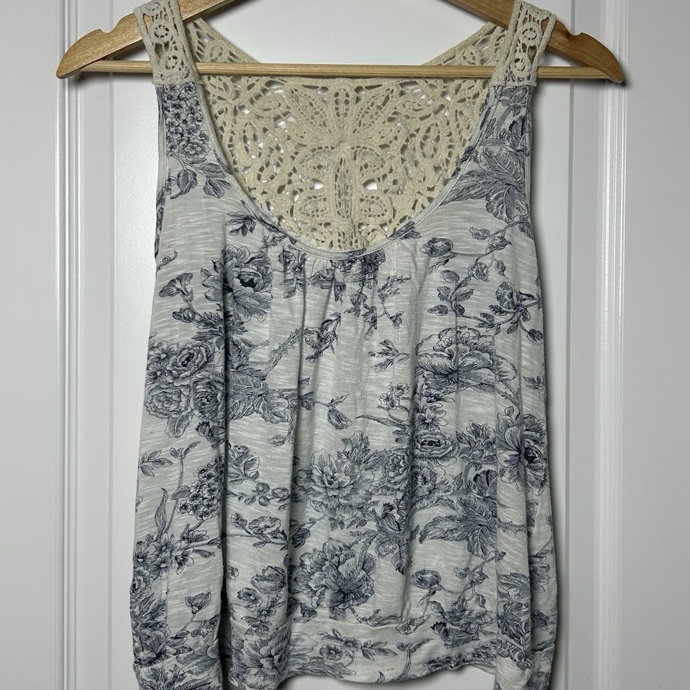 Body Central Cream Navy Toile Floral Crochet Lace Bib Tank Top Cottagecore Style